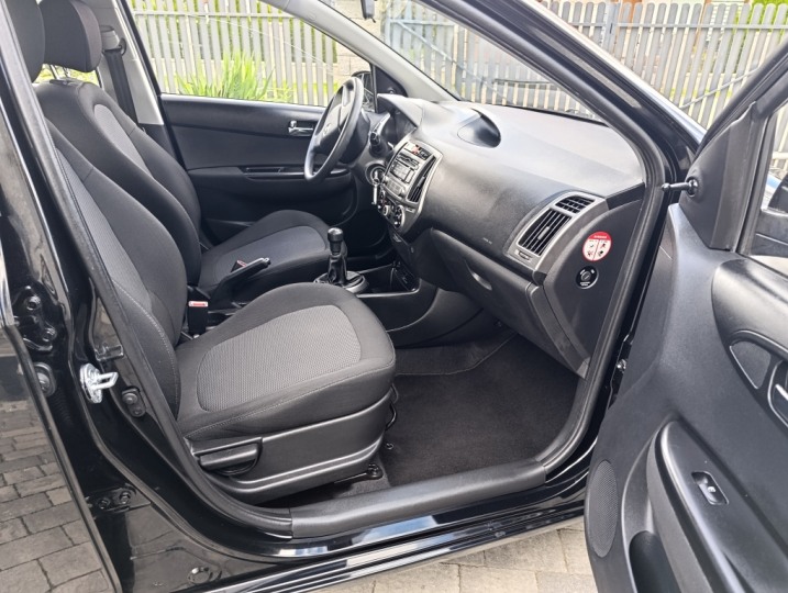 Hyundai i20 benzyna mały przebieg