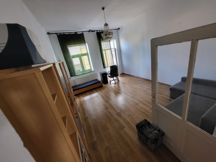 Wynajmę dwupokojowe 50m2 ul.Farna 3