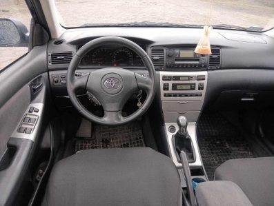 Toyota Corolla e12 1,6 LPG w super stanie