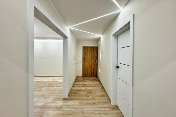 67m2 na II piętrze w ścisłym centrum Ostrołęki