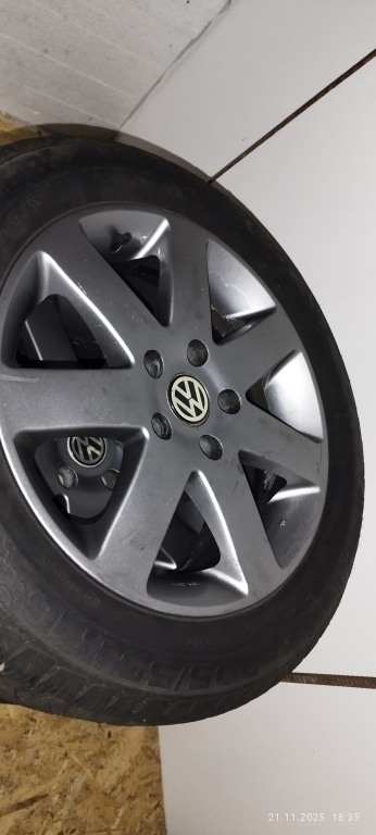 Koła zimowe 16" r16 295/55 alufelgi vw audu 5x112