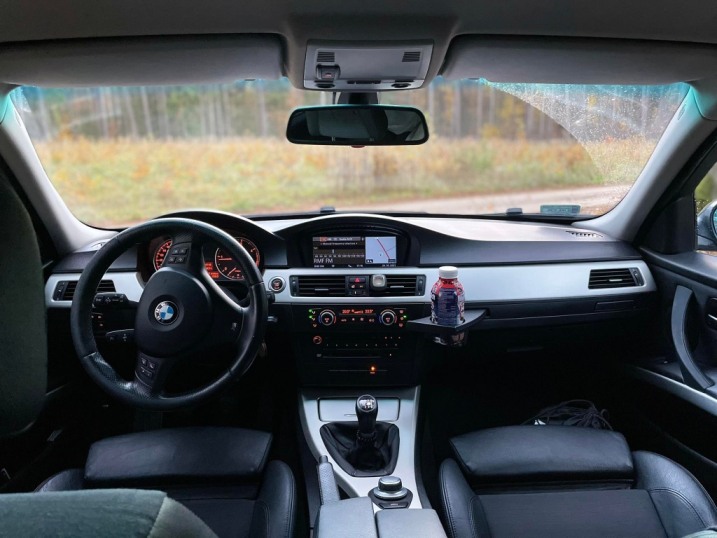 Bmw e91 320d 177km, 281 tyś przebiegu