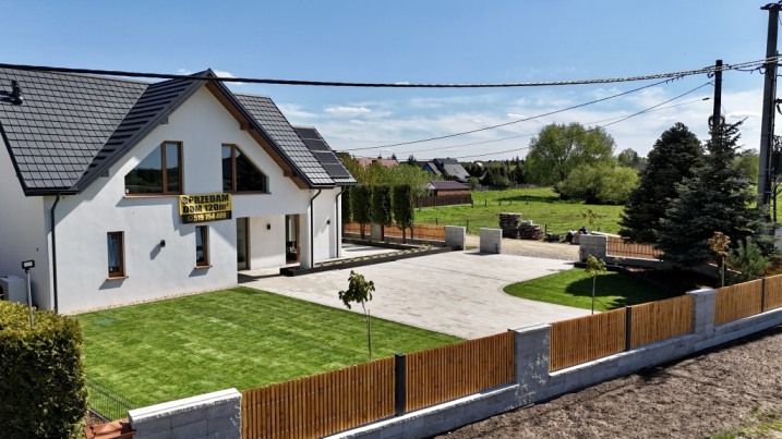 NOWOCZESNY DOM | POMPA CIEPŁA + FOTOWOLTAIKA | OGRÓD PREMIUM