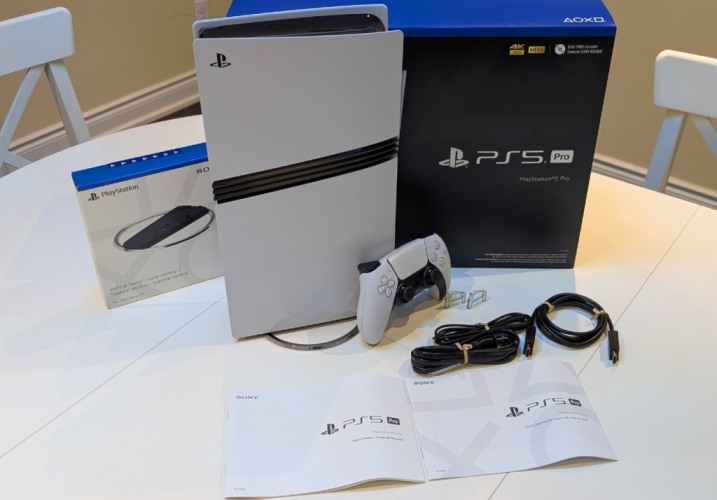 Sony PlayStation PS5 Pro , Sony PS5 Slim Konsoles, Apple iPhone 16 Pro Max, iPhone 16 Pro, iPhone 16