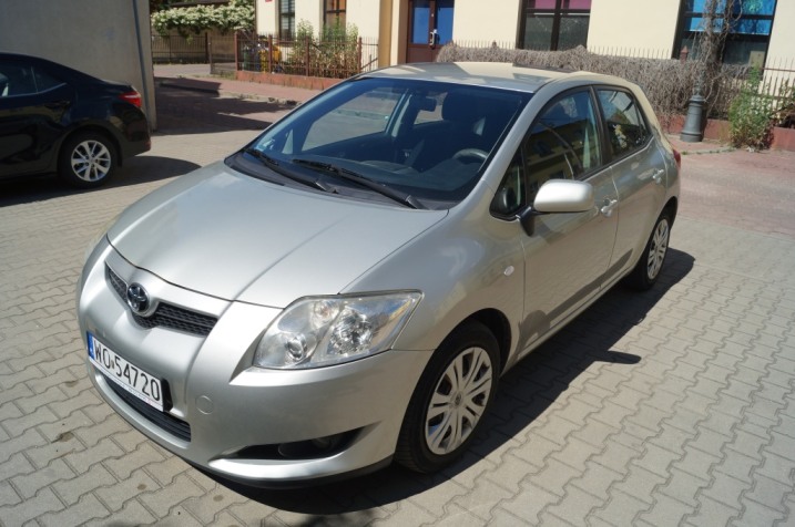 Sprzedam - Toyota Auris 2.0 diesel 2009r