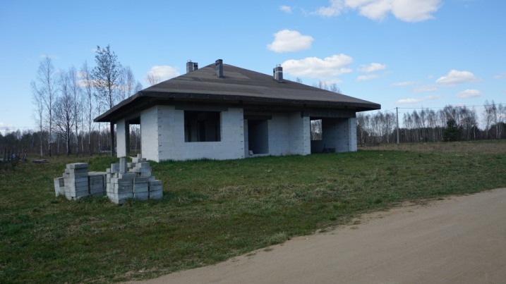 Sprzedam dom - stan surowy otwarty - Dzbenin