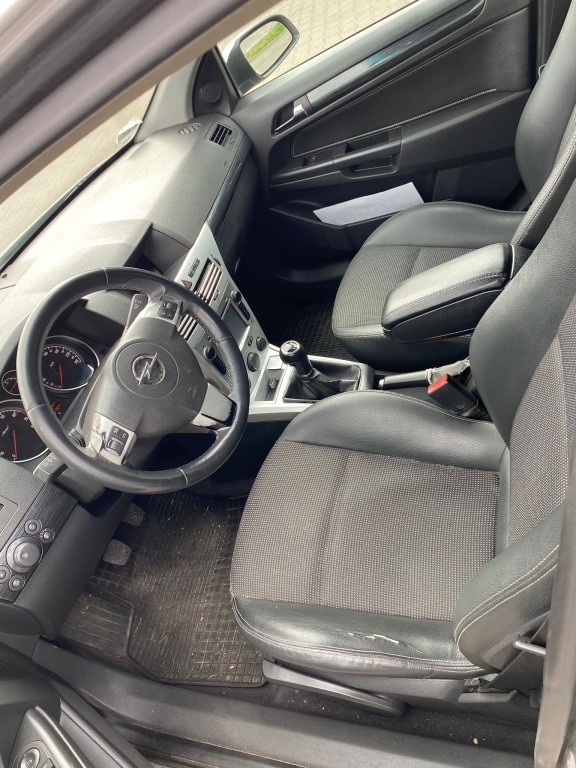 Opel Astra benzyna //hak //klima //6900zl