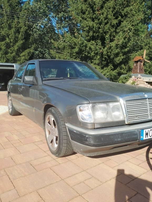Mercedes124