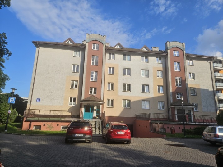 Do wynajęcia mieszkanie Bohaterów Warszawy-50m od przystanku