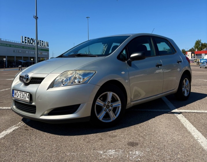 Toyota Auris 1.4 D-4D 2008/2009