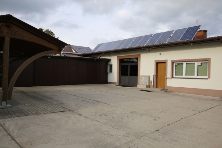 Komfortowy dom z dużą działką oraz zabudowaniami w kształcie „L” – Sypniewo, ul. Kościelna bez pośrednikow