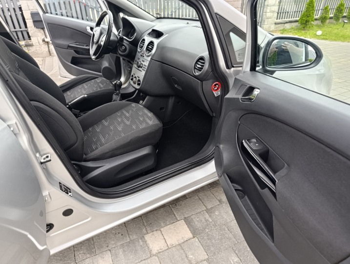 Opel Corsa D