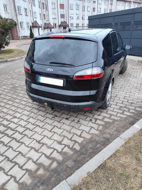 Ford S-Max 2.0 TDCI 140 km wersja 7 osób Titanum