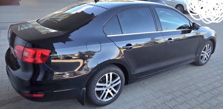 VW JETTA 1.6TDI SALON POLSKA