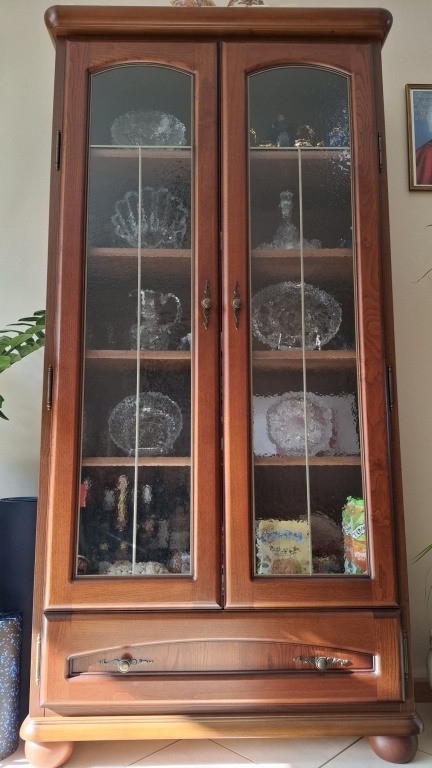 Sprzedam zestaw mebli