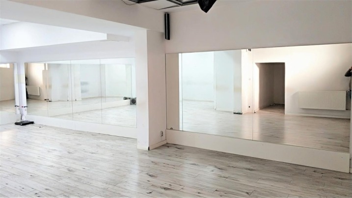Lokal idealny na szkołę tańca, fitness, handel, usługi - 220 m2 - OD ZARAZ!