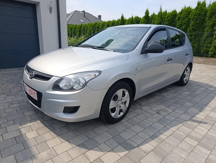 Hyundai i30 benzyna