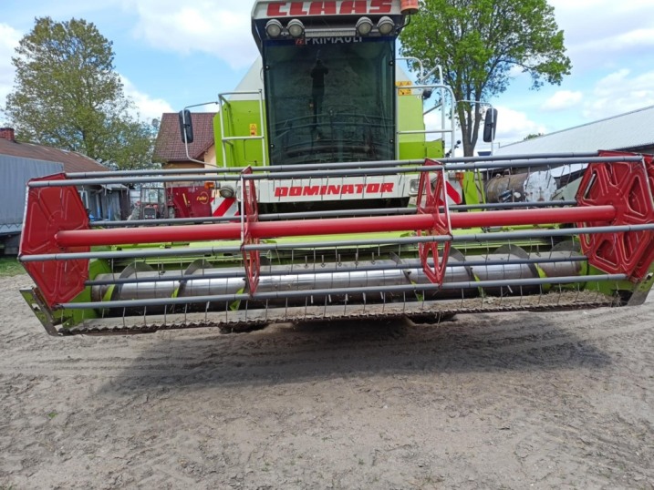Kombajn zbożowy Claas Dominator 98