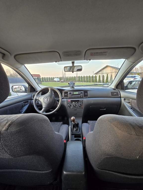 Toyota Corolla E12 2004 183 tys. km