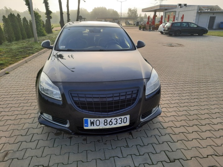 Opel Insignia 2,0 cdti  130 KM 2009 r.