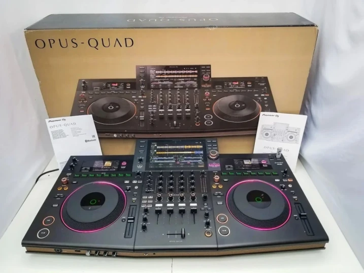 Fabrycznie nowe, oryginalne produkty: Pioneer DDJ-1000, Pioneer DDJ-1000SRT, Pioneer DJ XDJ-RX3, Pioneer XDJ-XZ, Pioneer DJ DDJ-REV7, Pioneer CDJ-3000, Pioneer CDJ-2000NXS2, Pioneer DJM-900NXS2, Pioneer DJM-V10, Pioneer DJM-S11