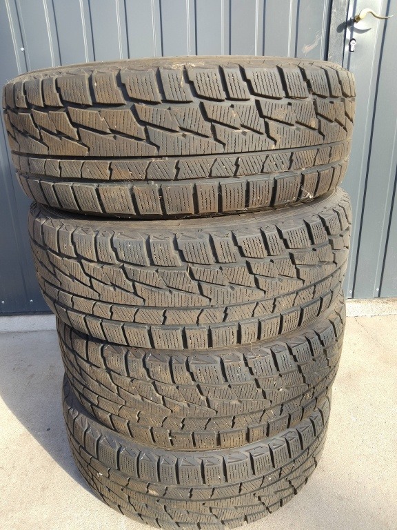 Opony zimowe do SUV 235/60 R16