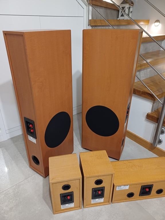 Sprzedam kolumny do stereo i kina domowego