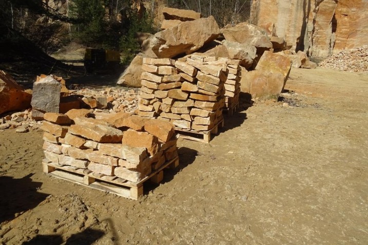 Kamień ogrodowy naturalny murowy na skarpy skalniak mury osuwiska dzikówka