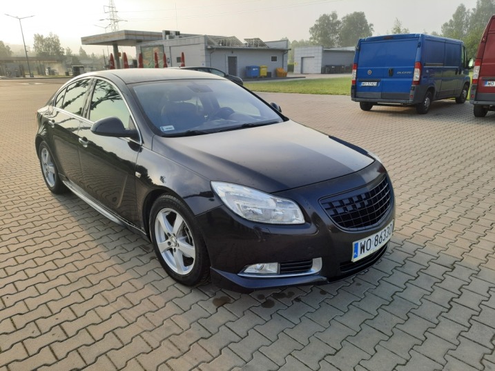 Opel Insignia 2,0 cdti  130 KM 2009 r.