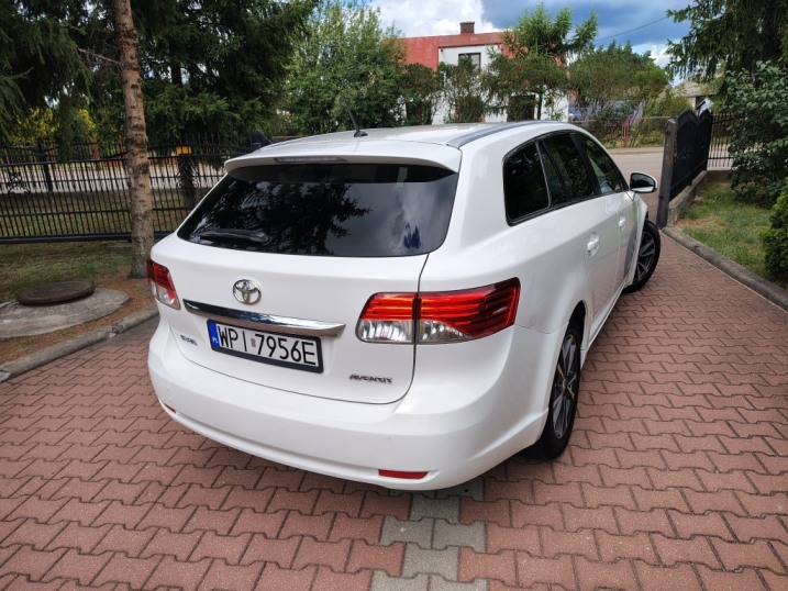 Toyota Avensis T27 Lift *2.0 D-4D* FULL OPCJA * 19.600zł