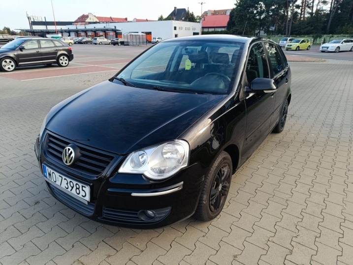 Sprzedam volkswagen polo 2005r. benzyna