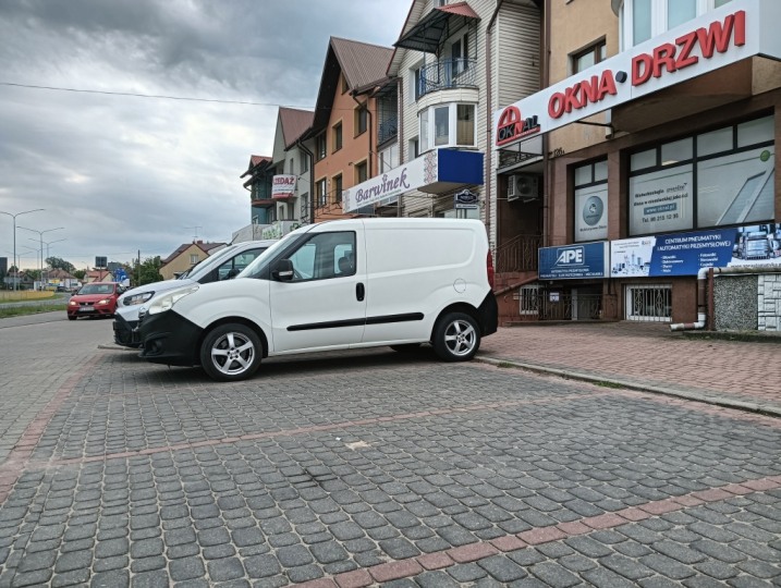 Sprzedam Opla Combo 2013r