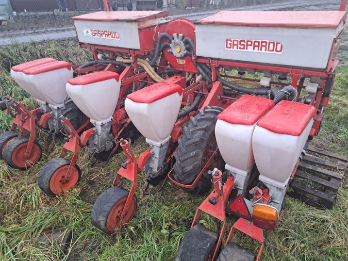 siewnik talerzowy do kukurydzy/ kosiarka