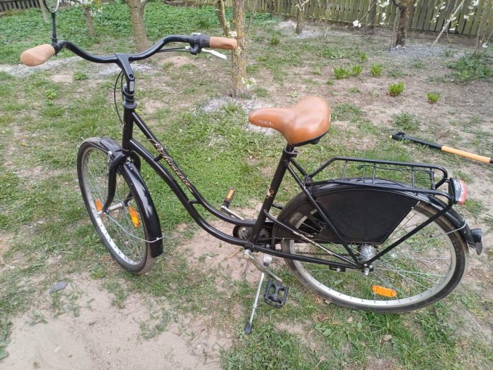 Sprzedam rower damski.