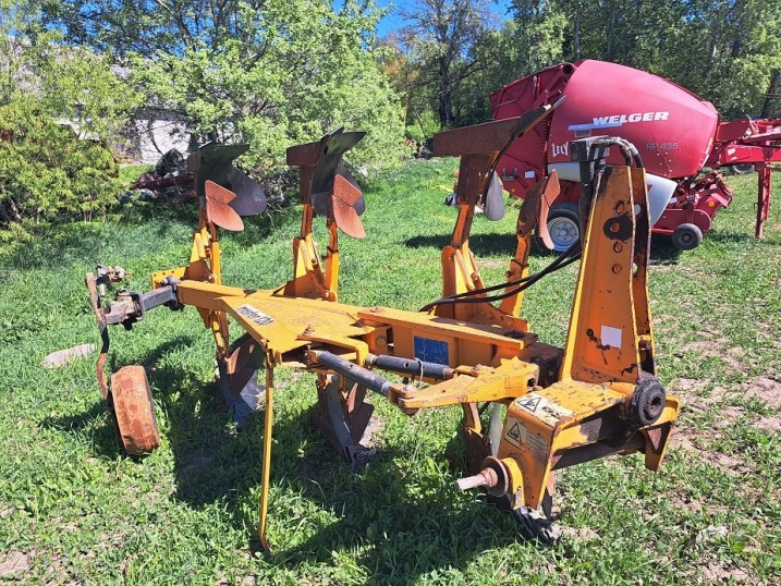 pług 3 obrotowy master 120 /vogel 3 na resorze /inny