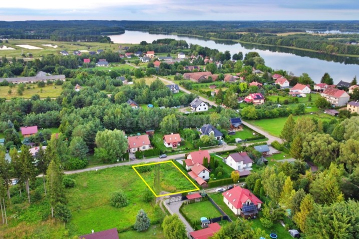 Działka na Mazurach przy Jeziorze Kalwa