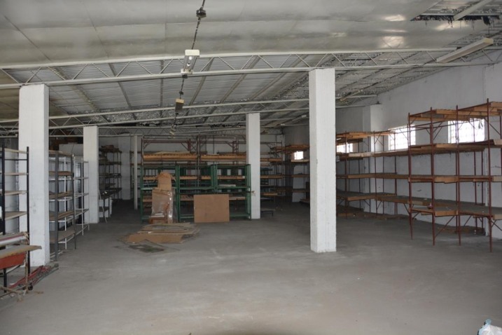 OKAZJA! Na sprzedaż budynek handlowo-magazynowy 989 m2 - Ostrołęka