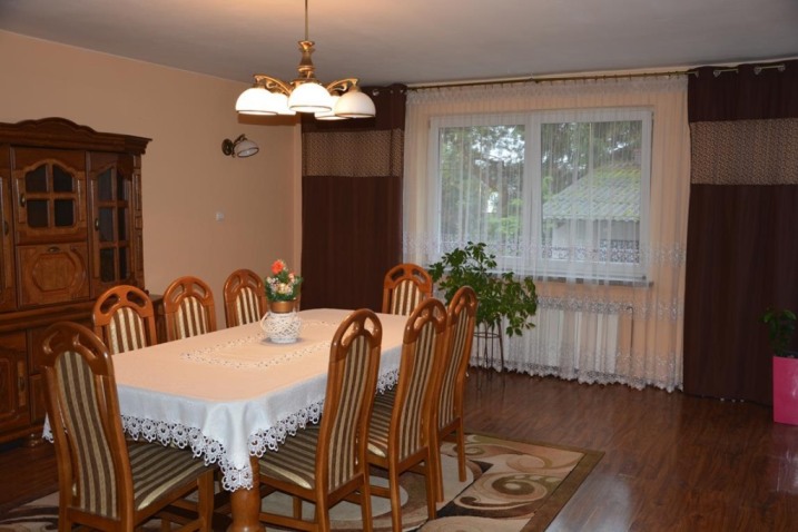 Przestronny dom z możliwością prowadzenia usług - NOWA CENA!