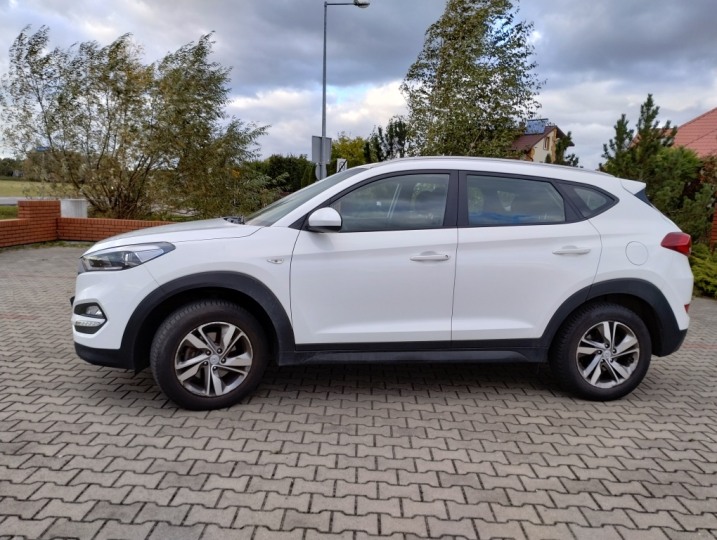 HYUNDAI TUCSON benzyna 2017