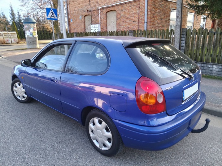 Toyota Corolla E11 *1.3 b* Zadbana* 4000zł