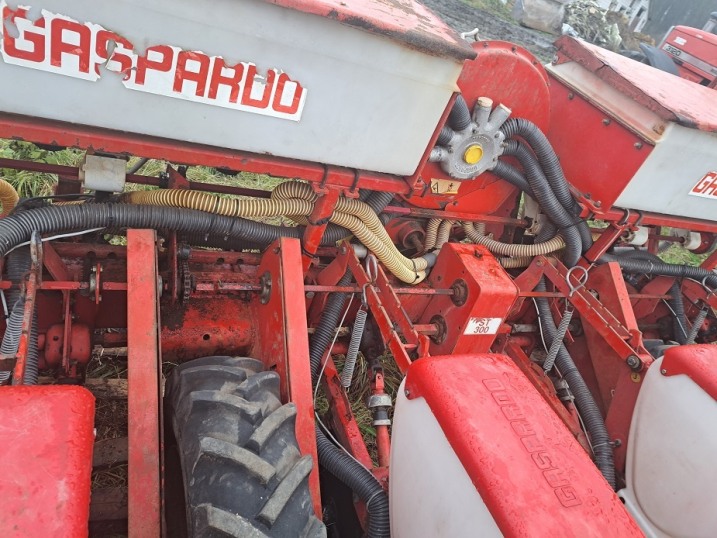 siewnik talerzowy do kukurydzy/ kosiarka