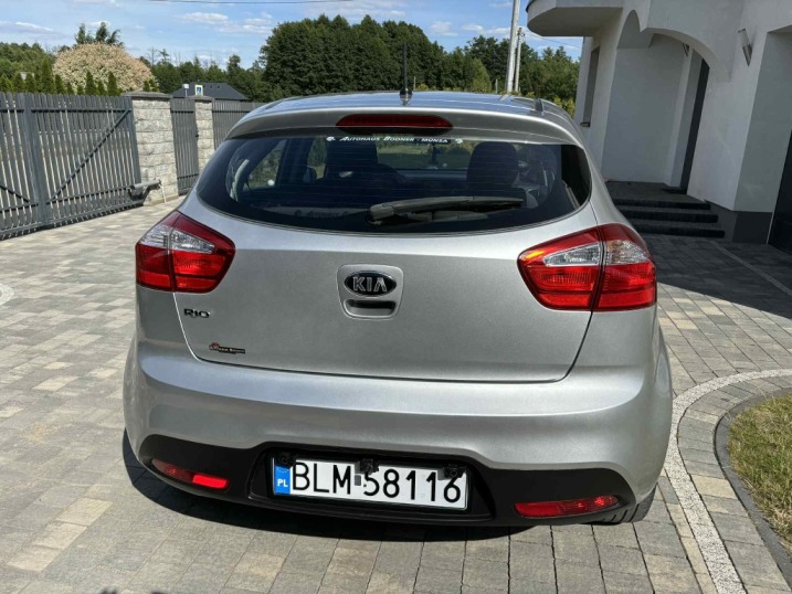 KIA Rio mały przebieg
