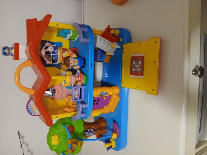 Sprzedam zabawki interaktywne