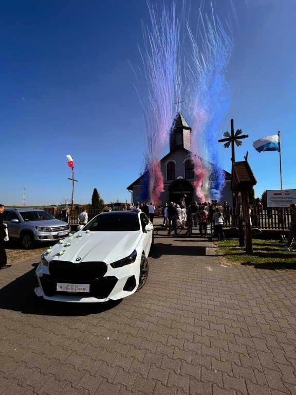 auto do ślubu