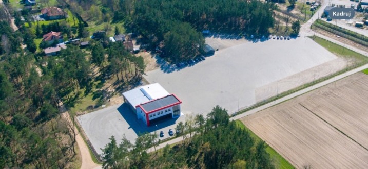 WYNAJMĘ PLAC FIRMIE TRANSPORTOWEJ
