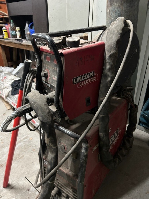 sprzedam spawarkę  LF24M