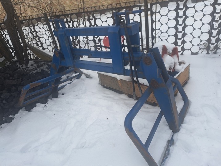 chwytak  do dużuch kostek ,bel