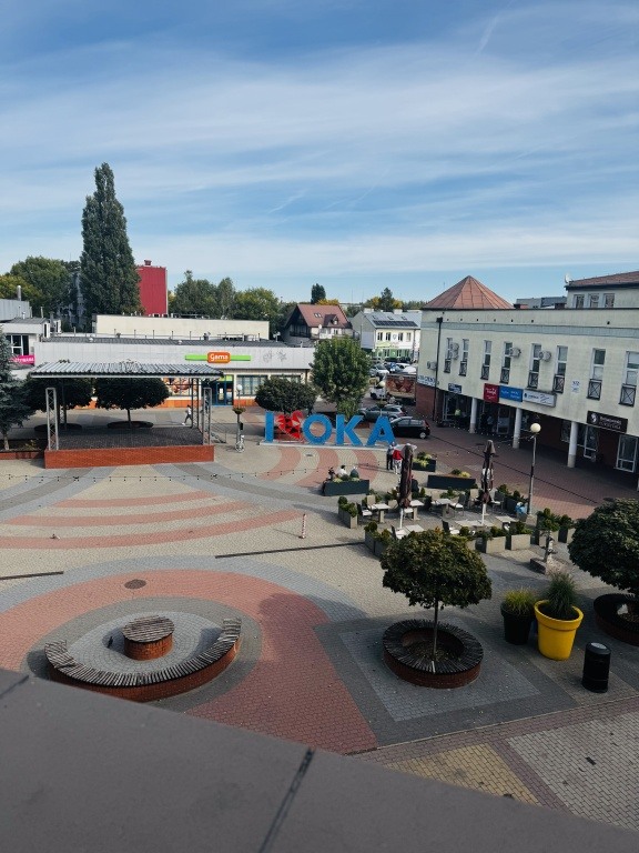Lokal w centrum Ostrołęki z bezpośrednim widokiem na scenę