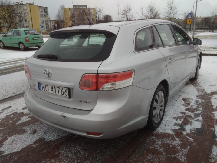 Toyota Avensis 1.8 2009r.