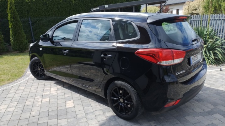 Kia Carens